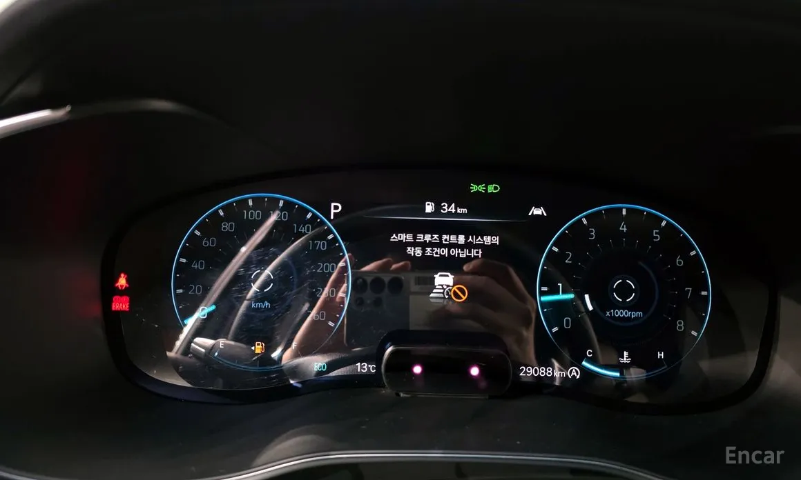 Фото 8 - Genesis G70