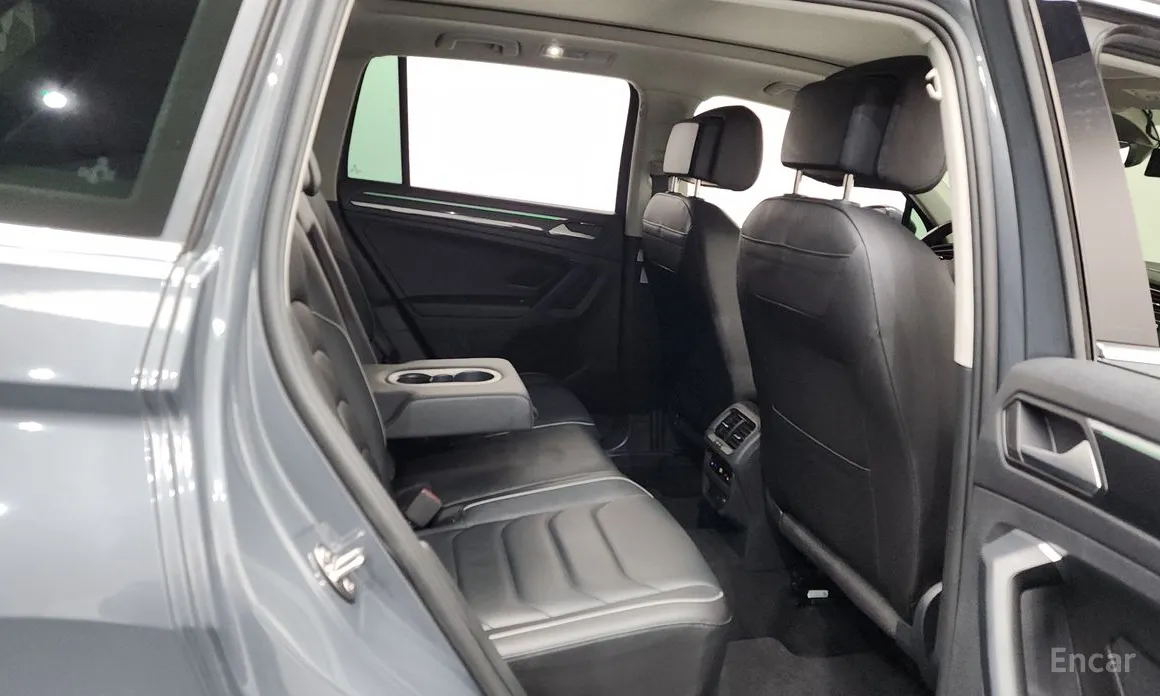 Фото 12 - Volkswagen Tiguan