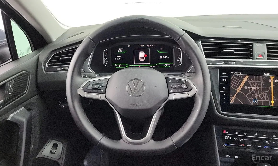 Фото 13 - Volkswagen Tiguan