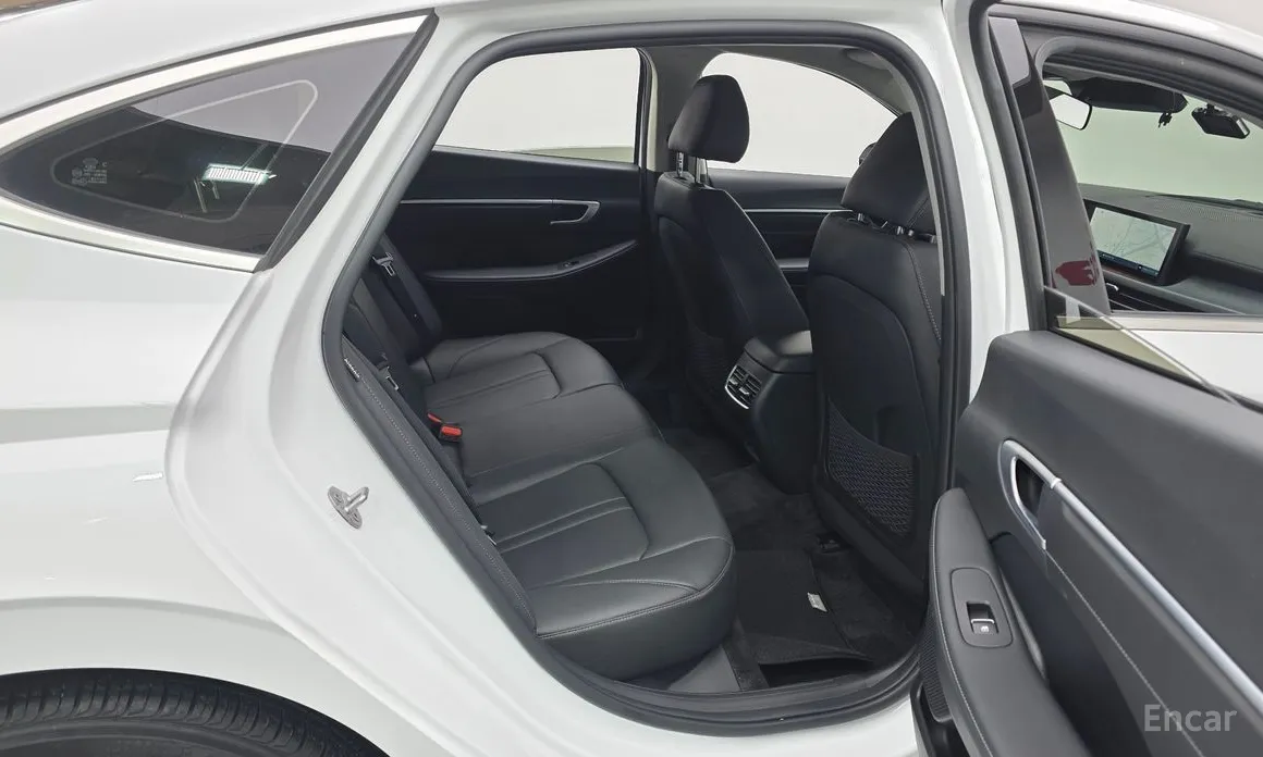 Фото 12 - Hyundai Sonata