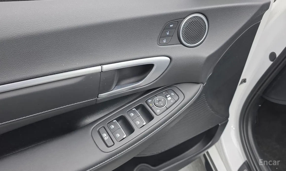 Фото 14 - Hyundai Sonata