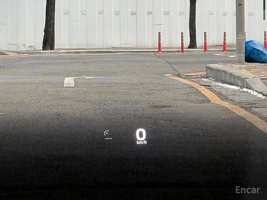 Фото 8 - Porsche Taycan