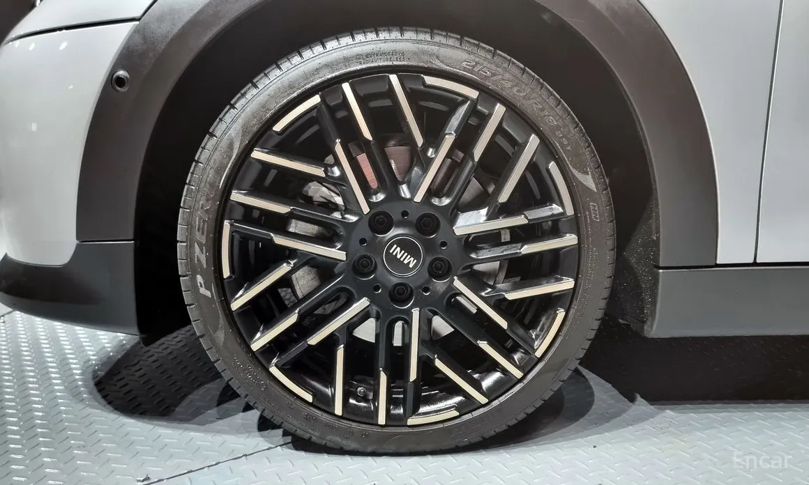 Фото 5 - Mini Cooper