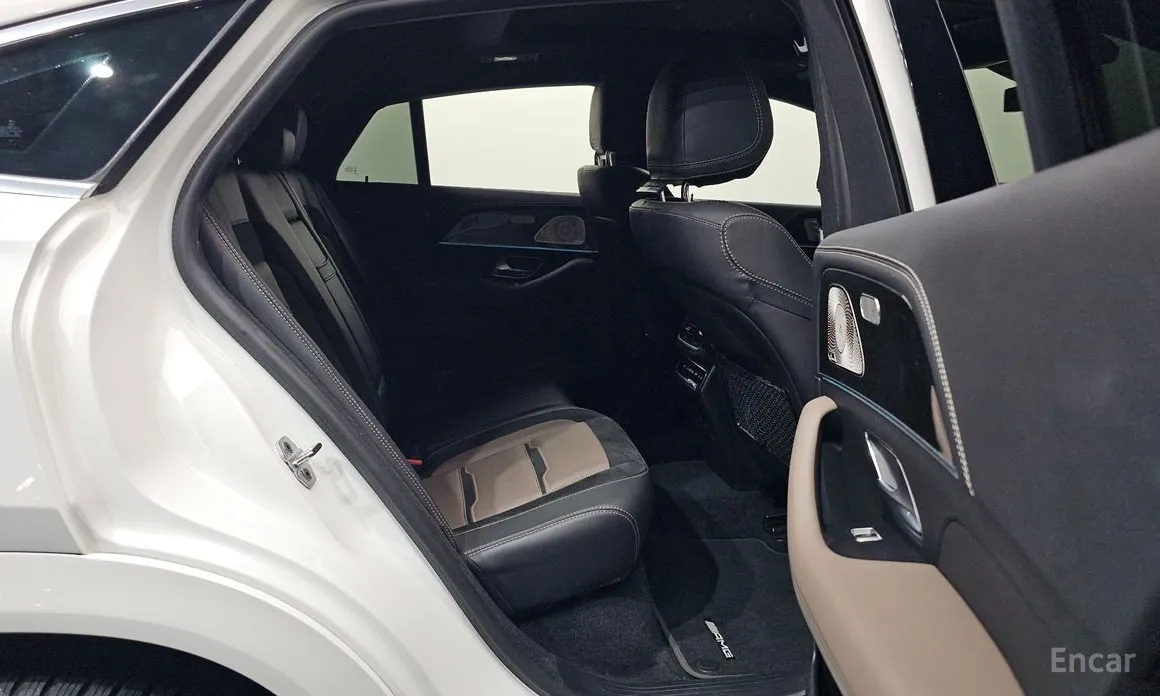 Фото 12 - Mercedes-Benz GLE-Class