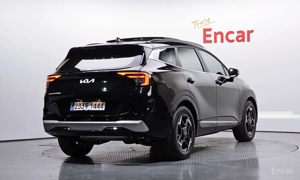 Фото 2 - Kia Sportage