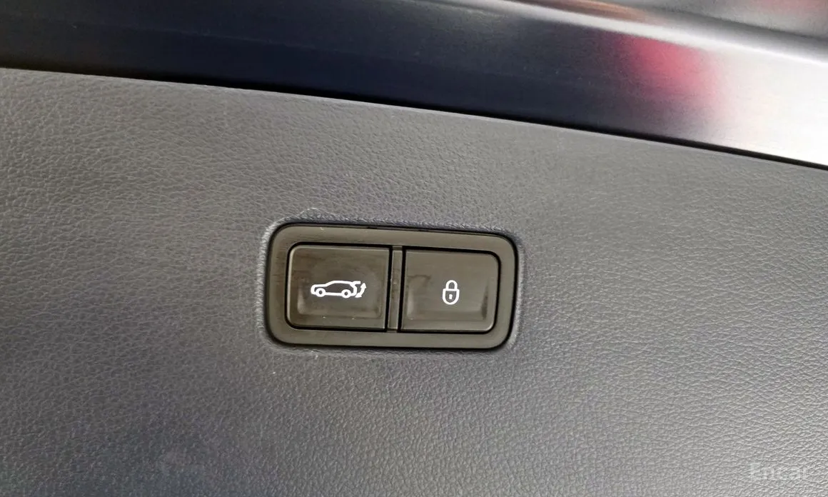 Фото 20 - Genesis GV80