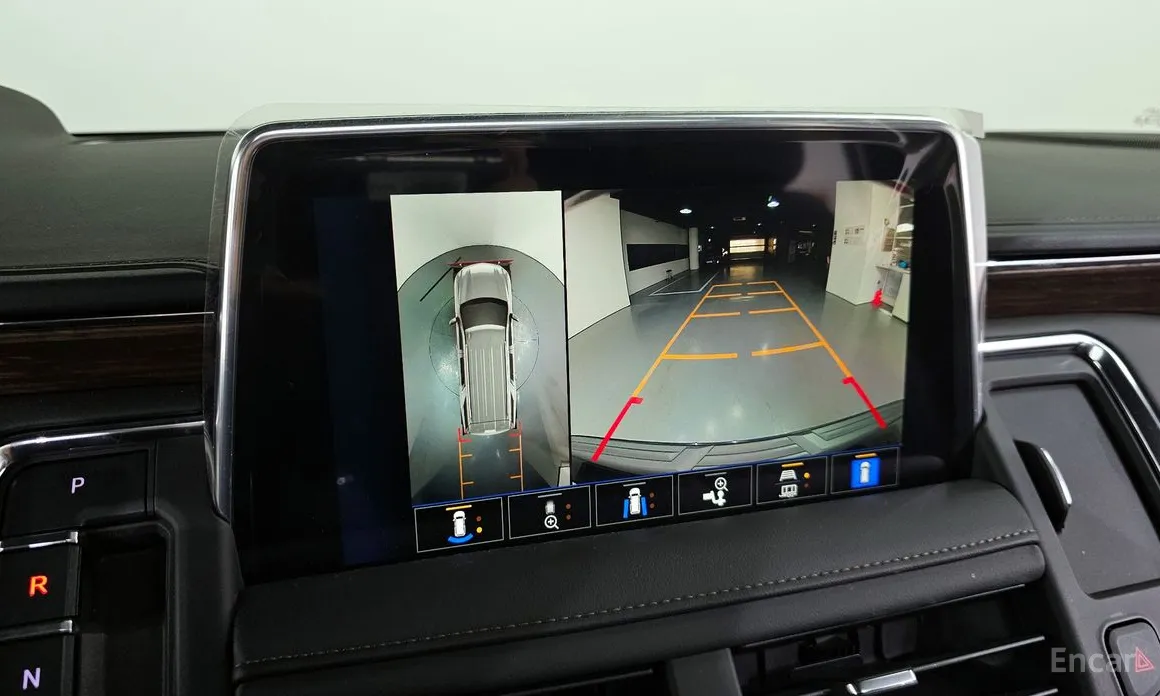 Фото 15 - Chevrolet Tahoe