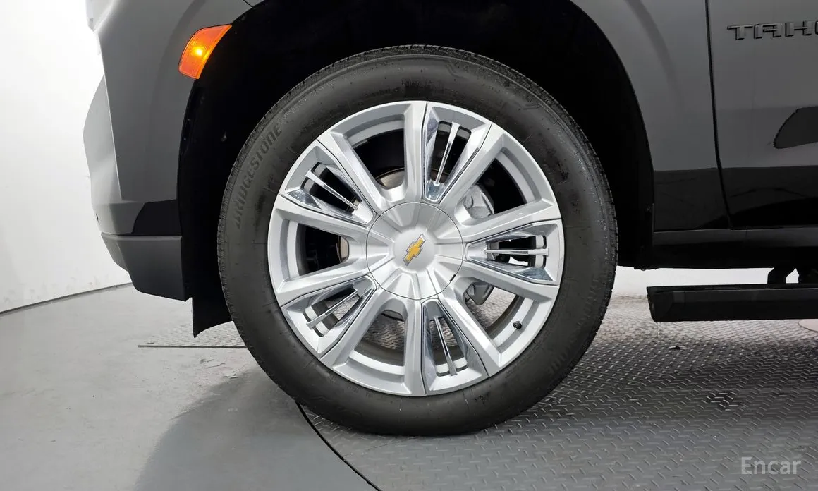 Фото 5 - Chevrolet Tahoe
