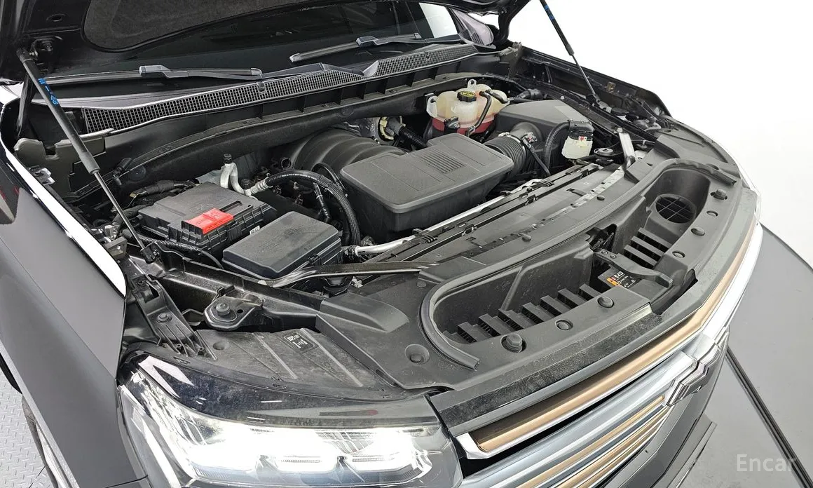 Фото 6 - Chevrolet Tahoe