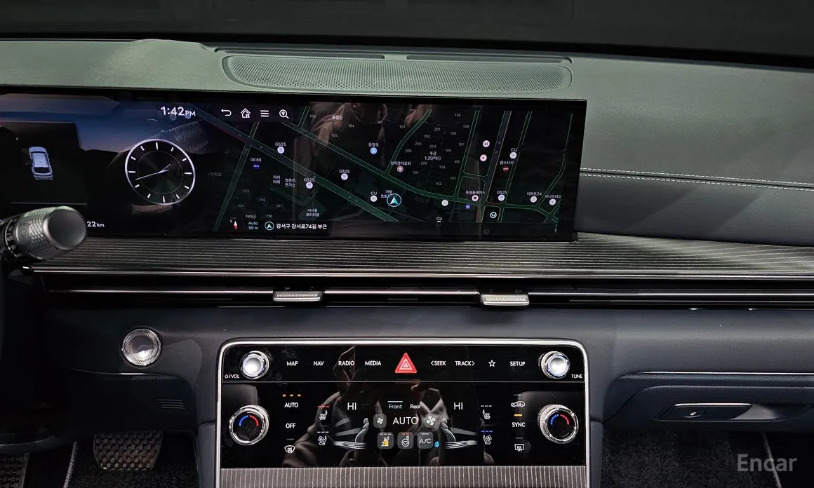 Фото 14 - Genesis GV80