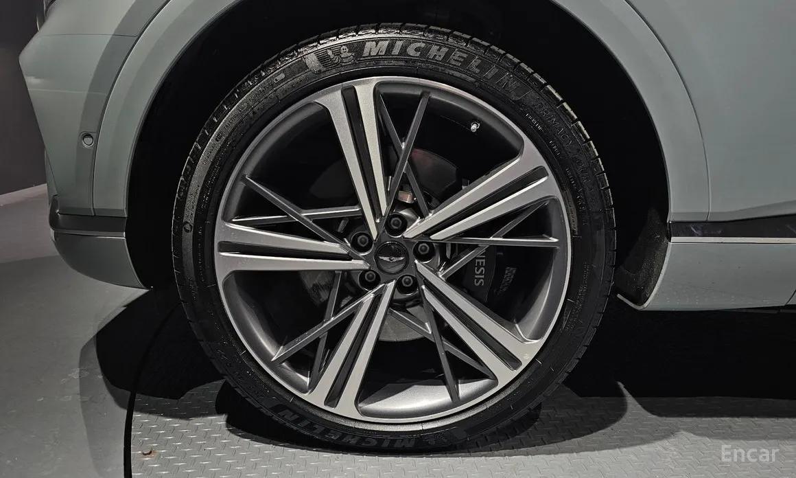 Фото 5 - Genesis GV80