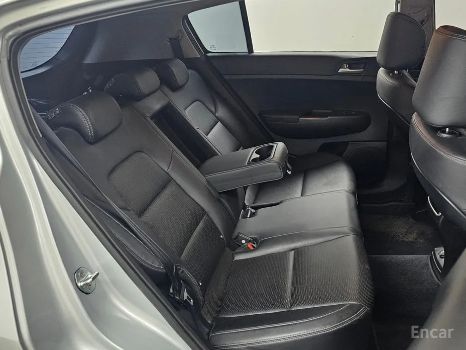 Фото 12 - Kia Sportage