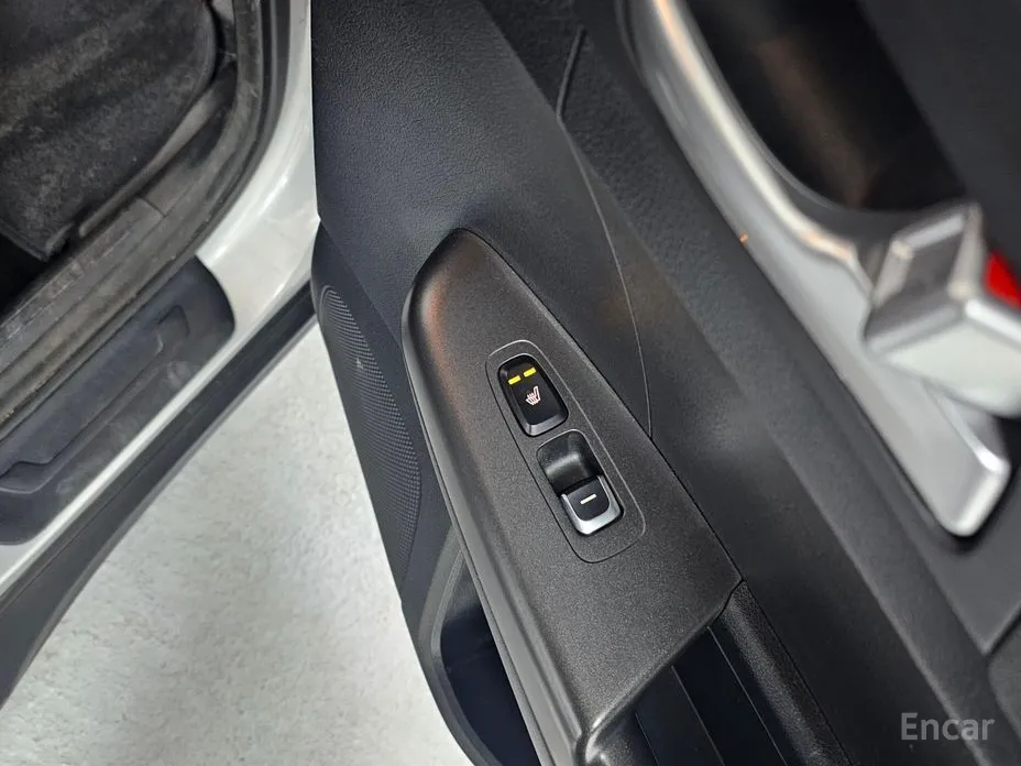 Фото 16 - Kia Sportage