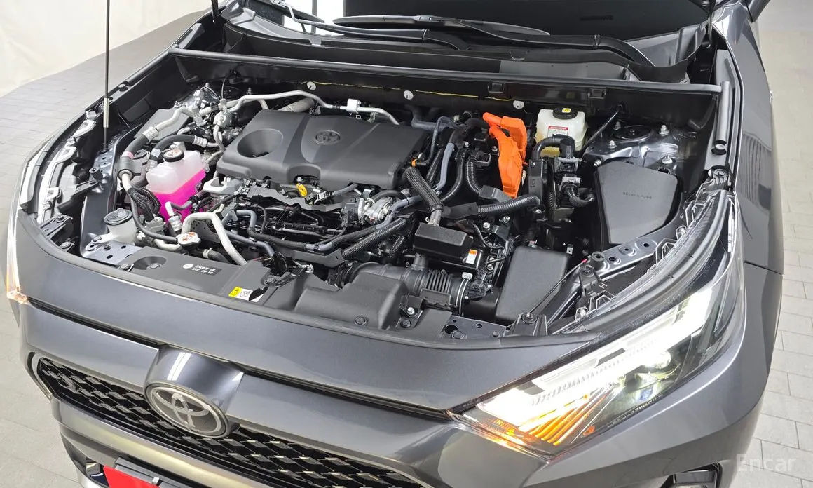 Фото 6 - Toyota RAV4