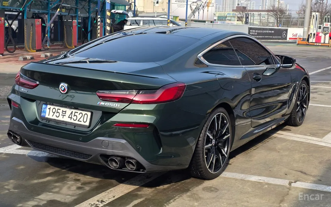 Фото 2 - BMW 8 Series