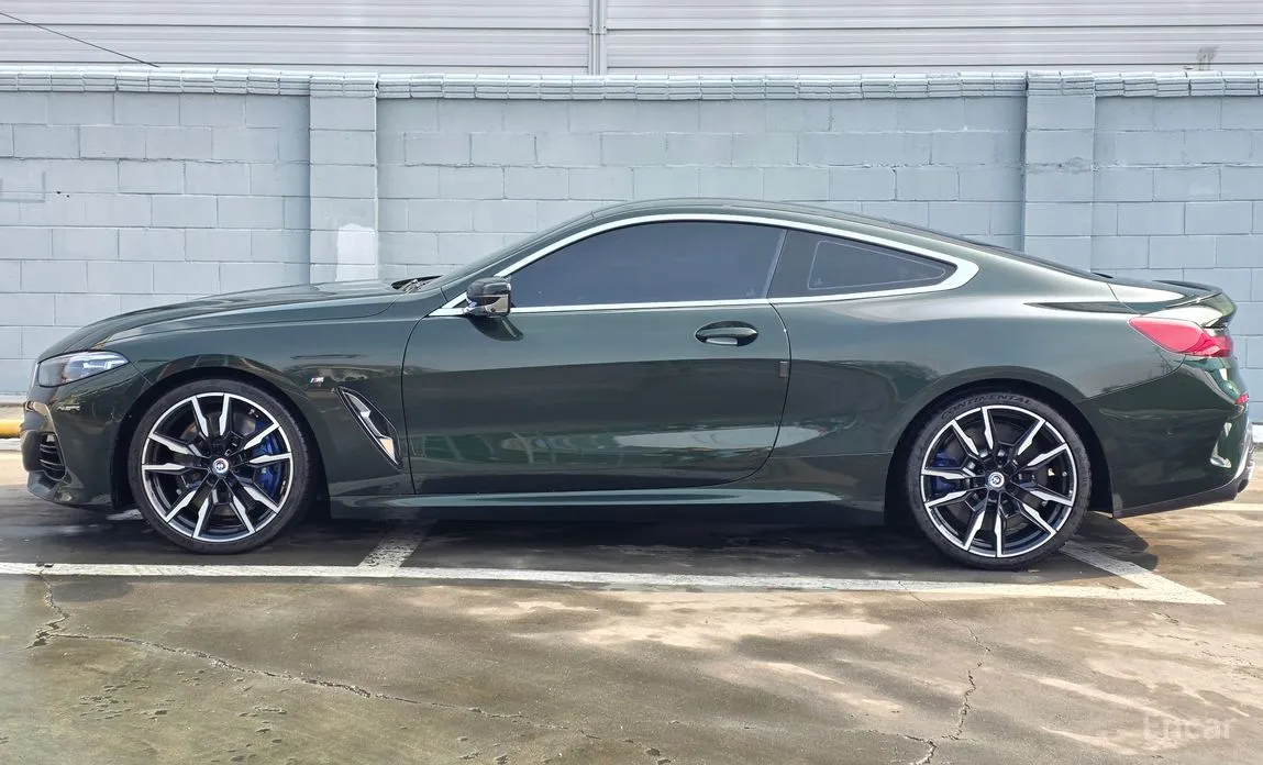 Фото 5 - BMW 8 Series