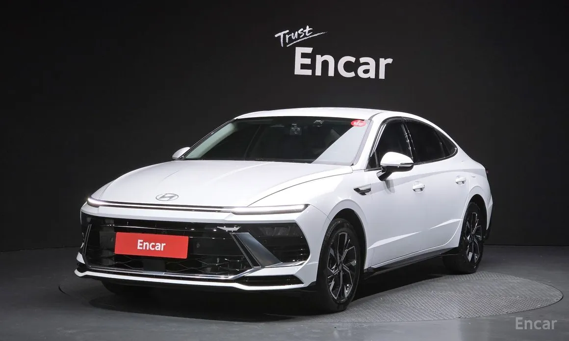 Фото 1 - Hyundai Sonata