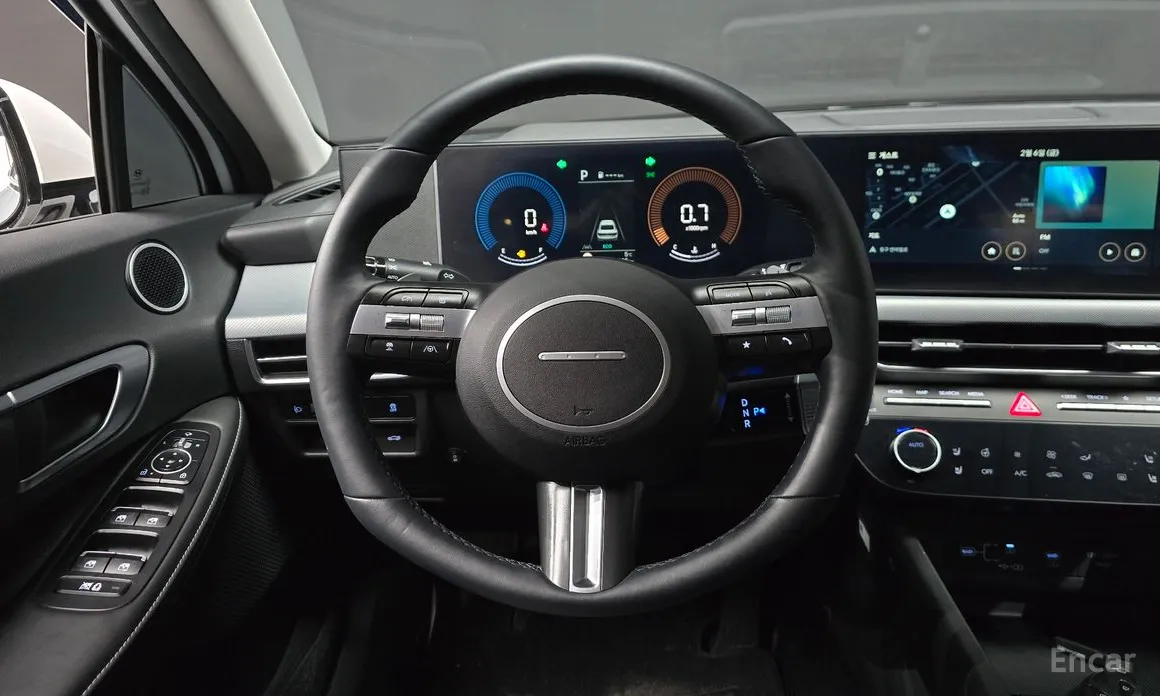 Фото 13 - Hyundai Sonata