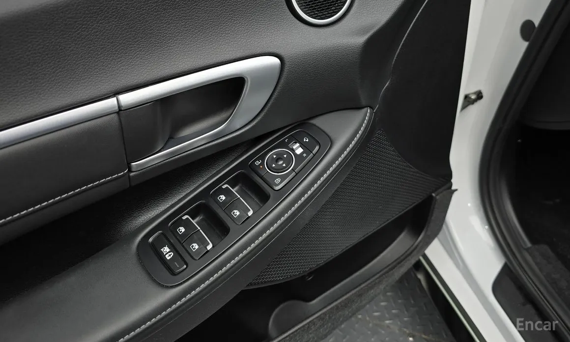 Фото 17 - Hyundai Sonata