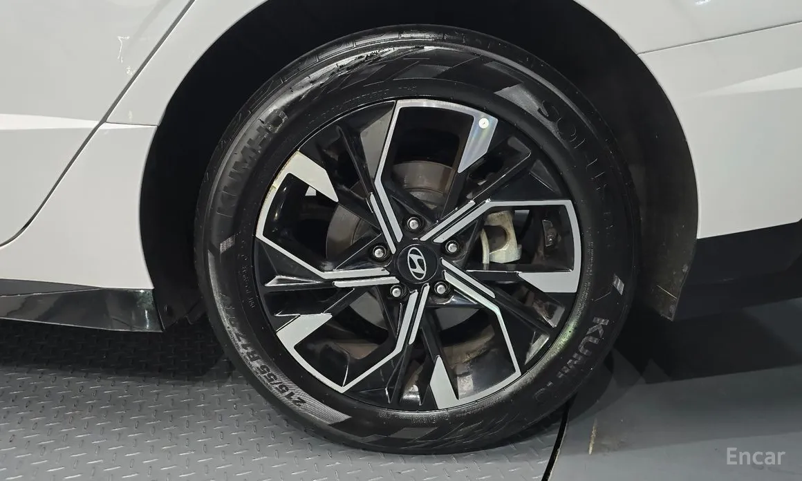 Фото 5 - Hyundai Sonata