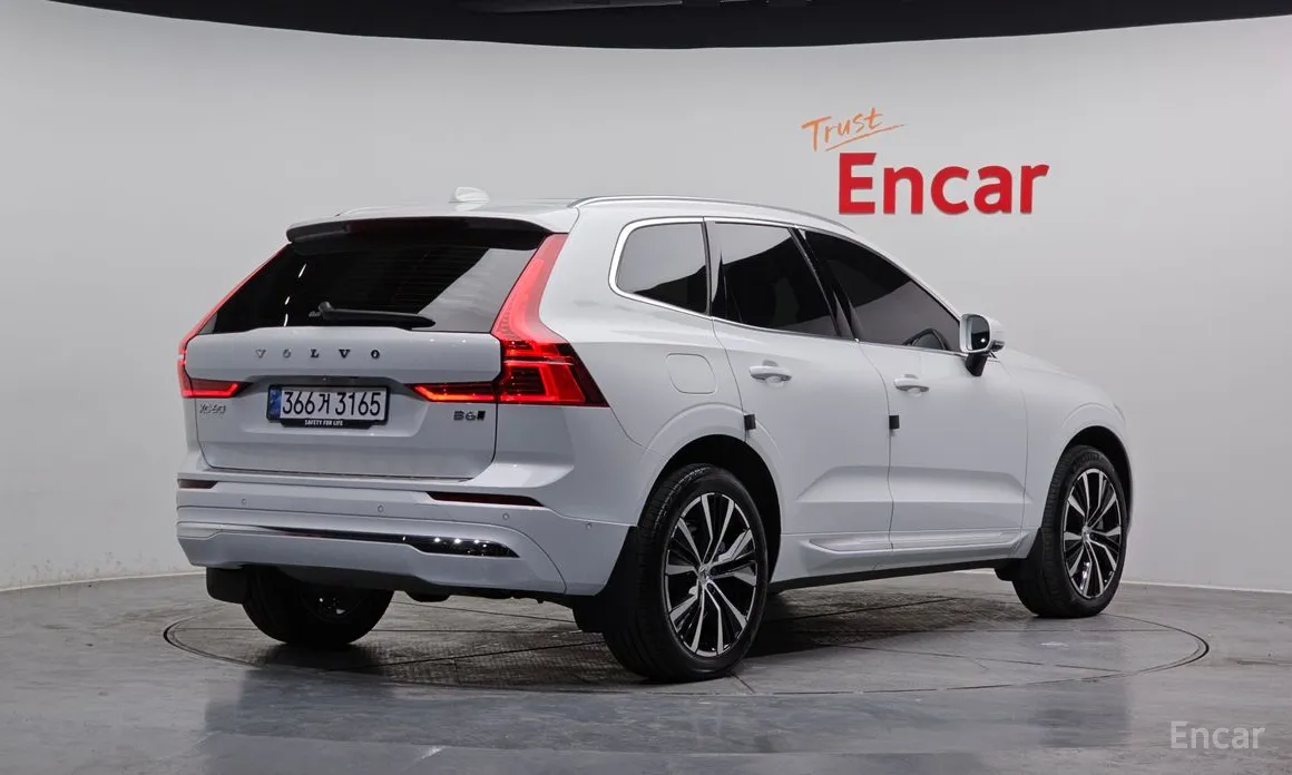 Фото 2 - Volvo XC60