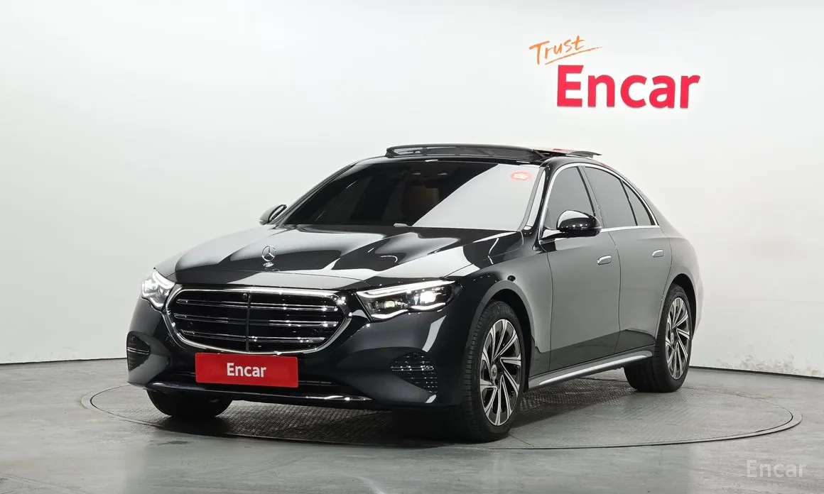 Фото 1 - Mercedes-Benz E-Class