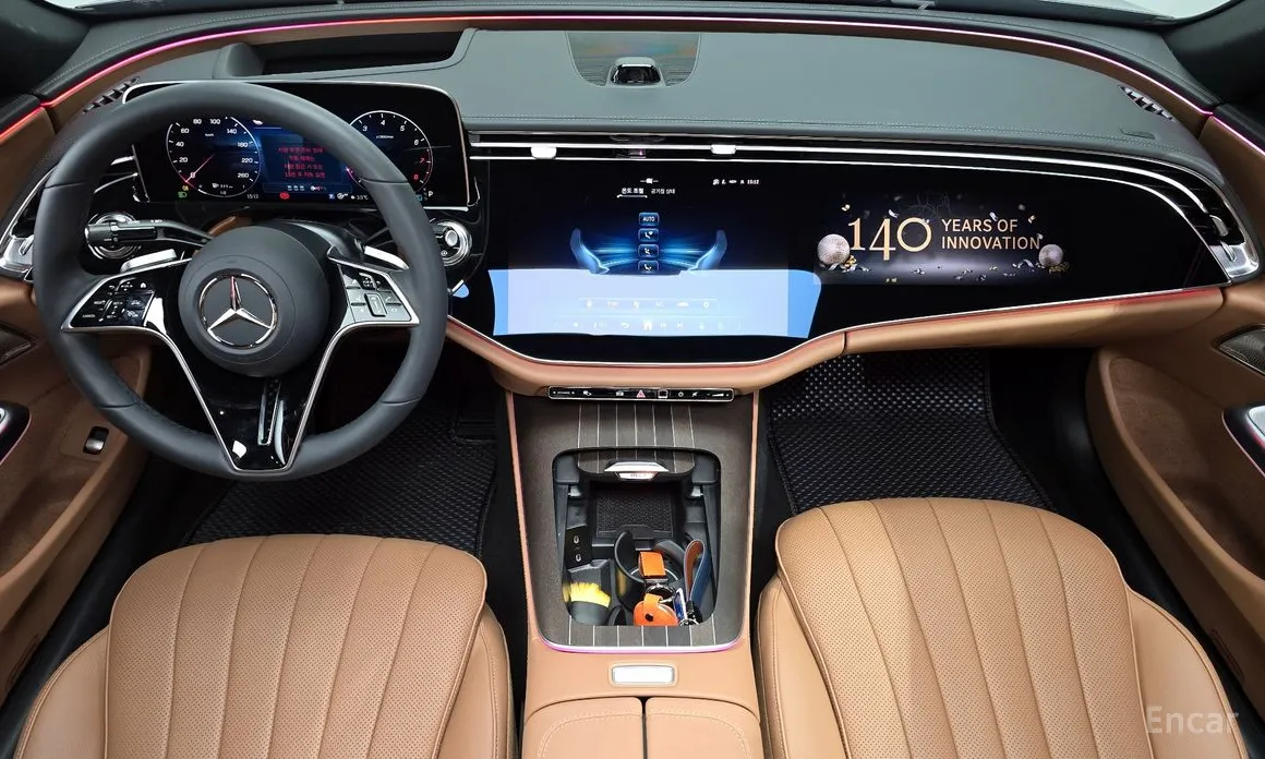 Фото 7 - Mercedes-Benz E-Class