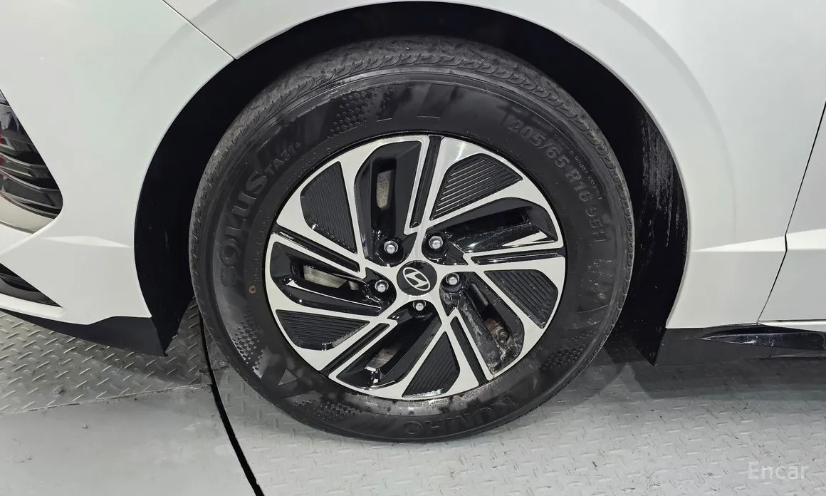 Hyundai Sonata 2023 Premium