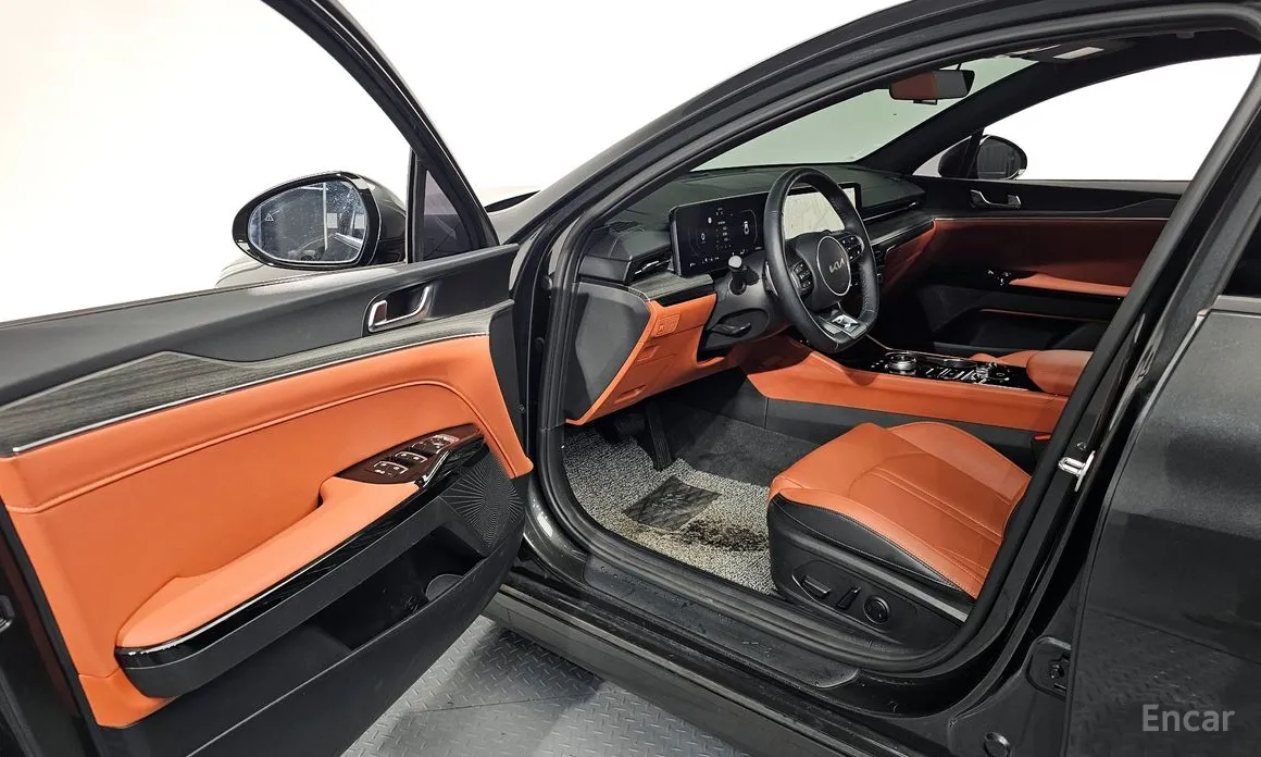 Фото 10 - Kia K5