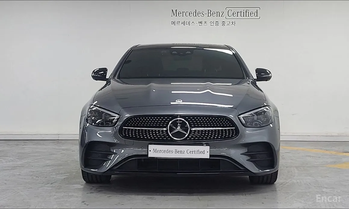 Фото 3 - Mercedes-Benz E-Class