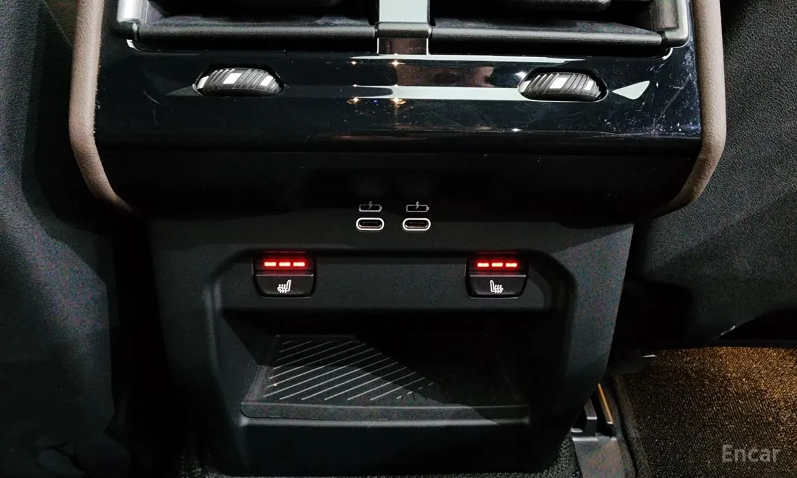 Фото 18 - BMW 5 Series