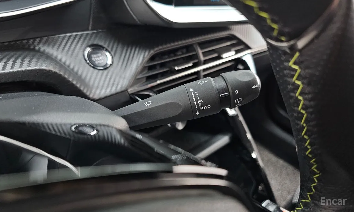 Фото 19 - Peugeot 2008