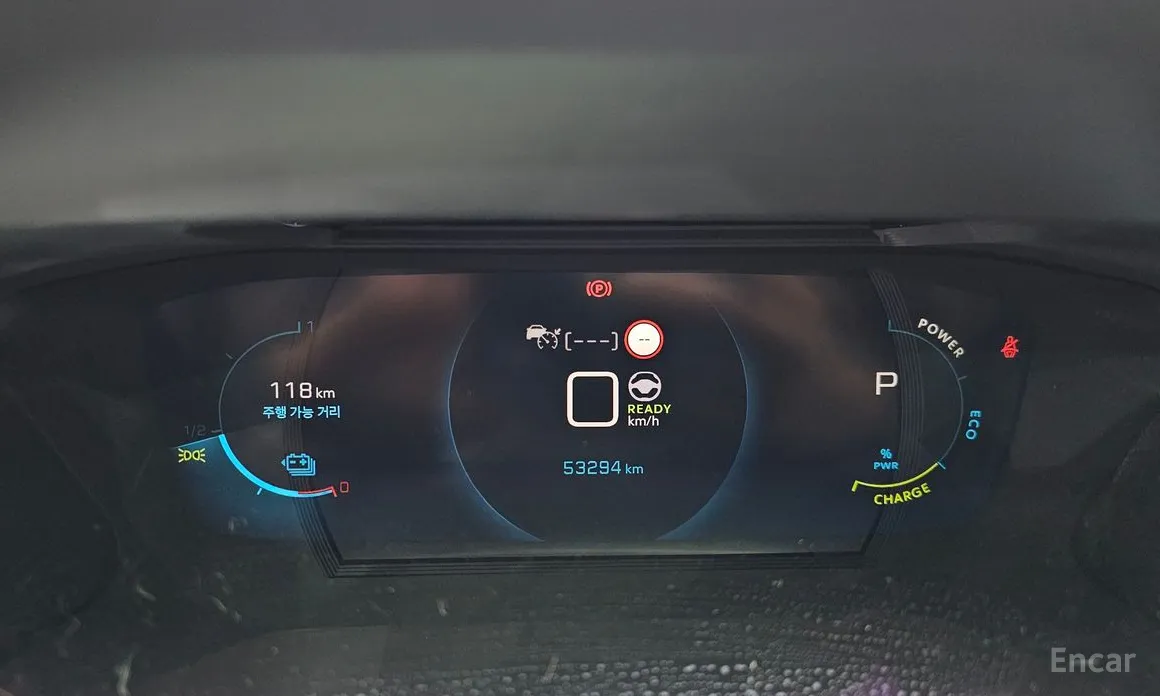 Фото 8 - Peugeot 2008