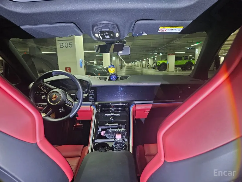 Фото 11 - Porsche Panamera