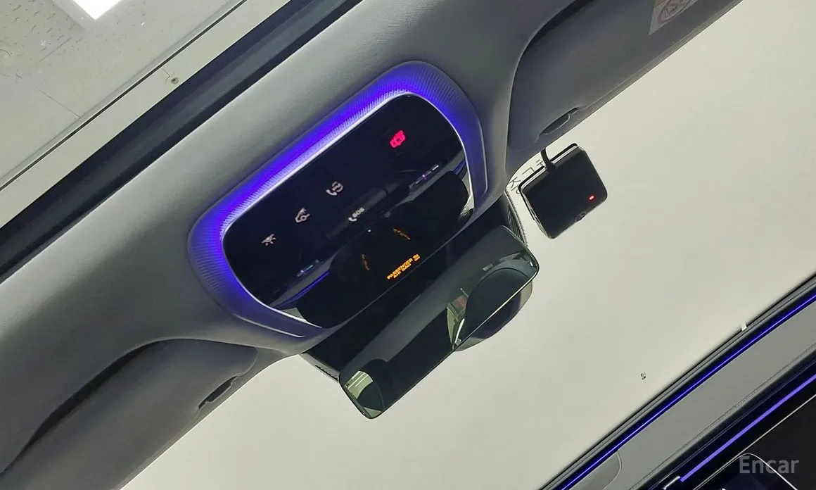 Фото 17 - Mercedes-Benz E-Class