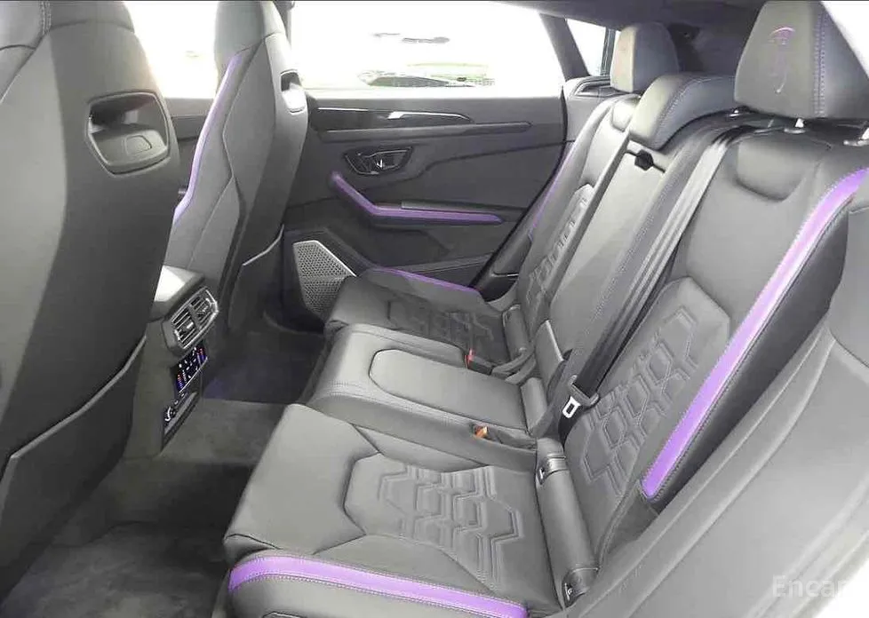 Фото 9 - Lamborghini Urus