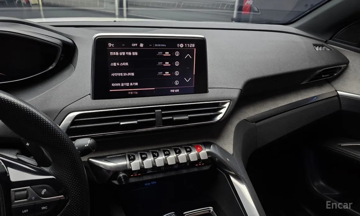 Фото 14 - Peugeot 3008