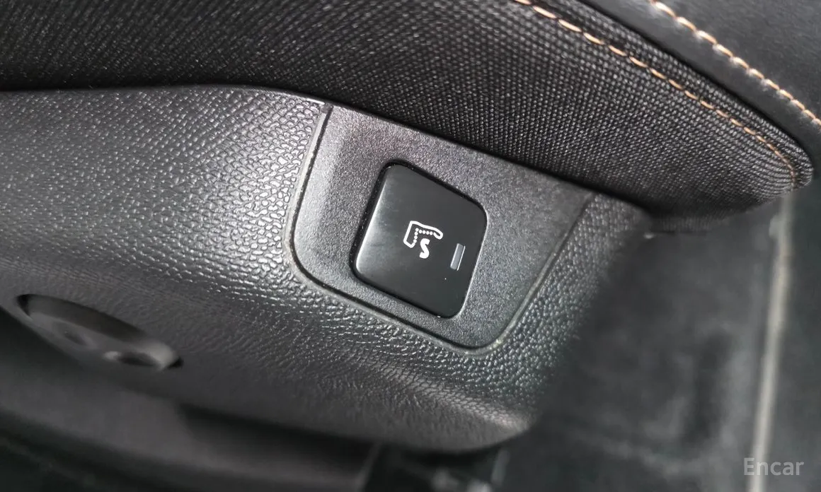 Фото 18 - Peugeot 3008