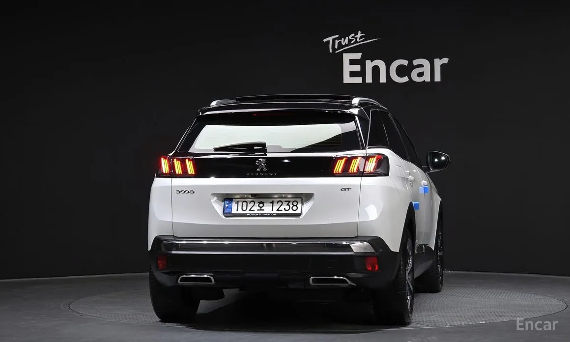 Фото 4 - Peugeot 3008