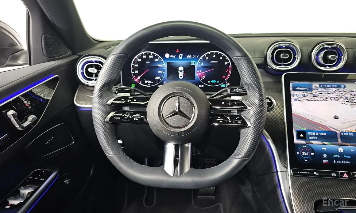 Фото 13 - Mercedes-Benz C-Class