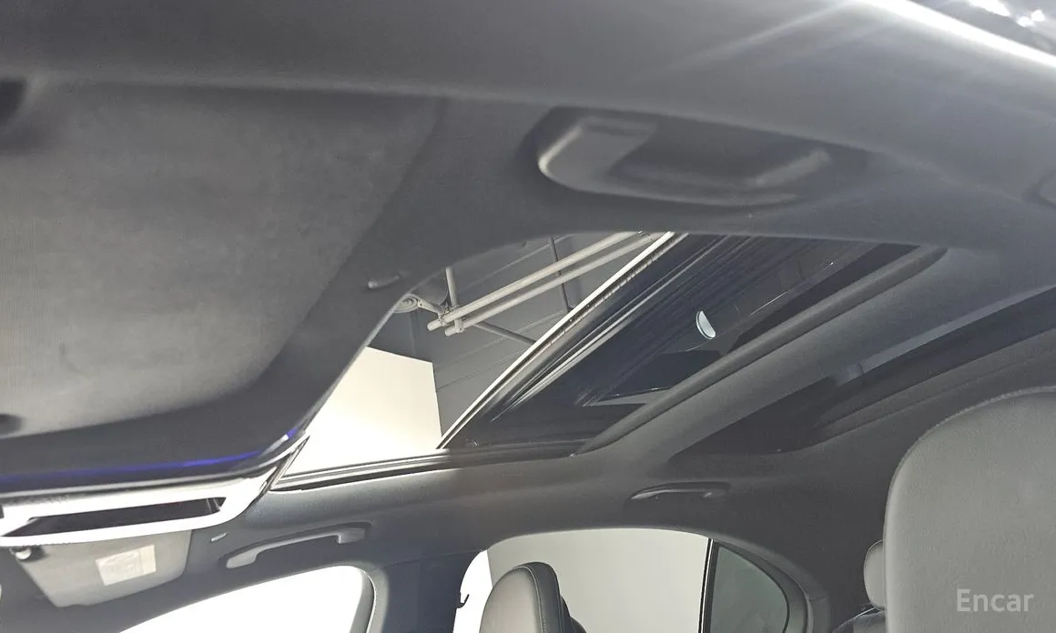 Фото 19 - Mercedes-Benz C-Class