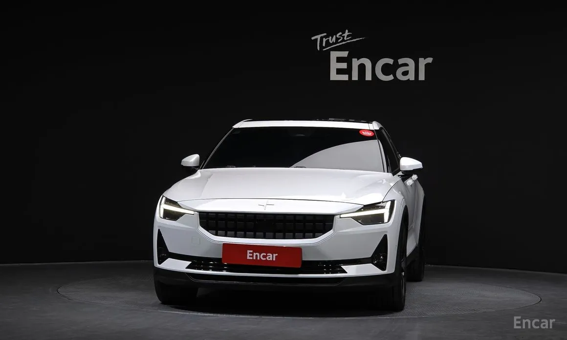 Фото 3 - Polestar 2