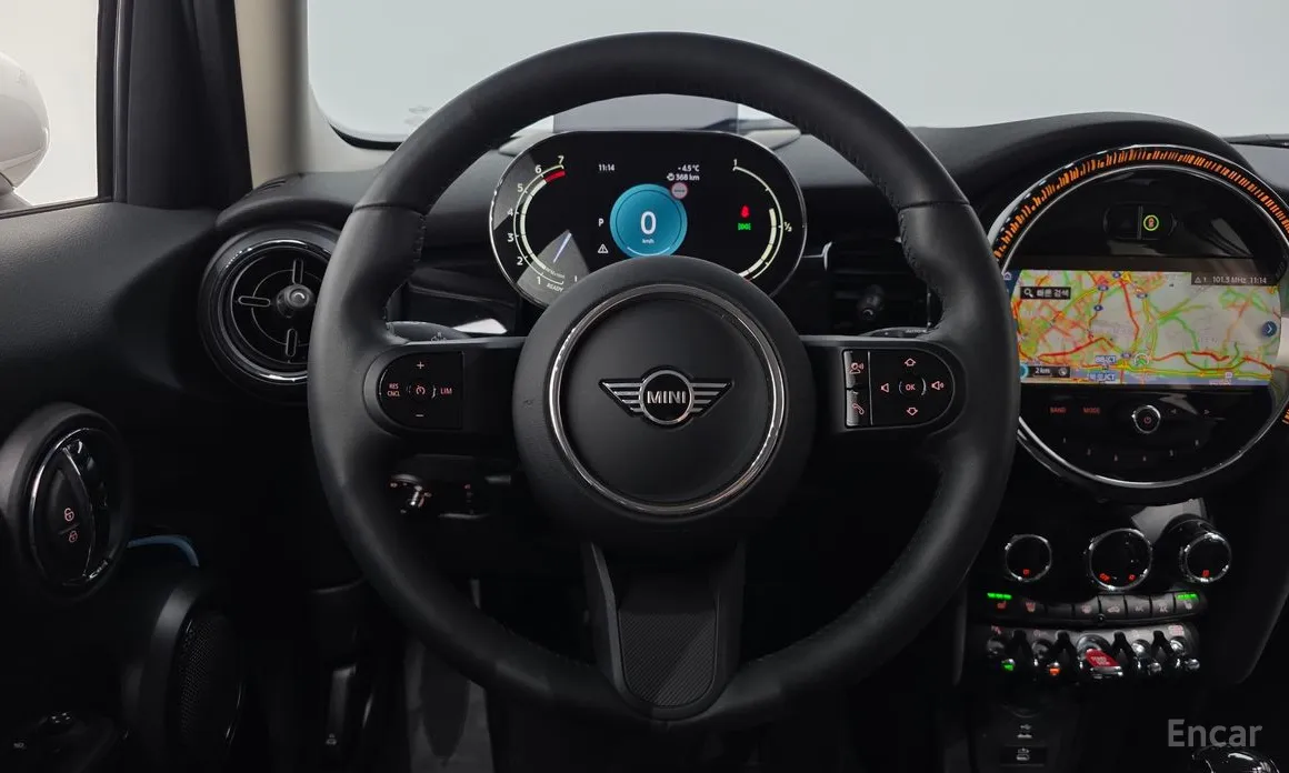 Фото 13 - Mini Cooper