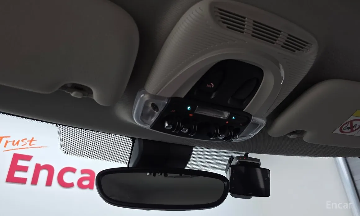 Фото 19 - Mini Cooper