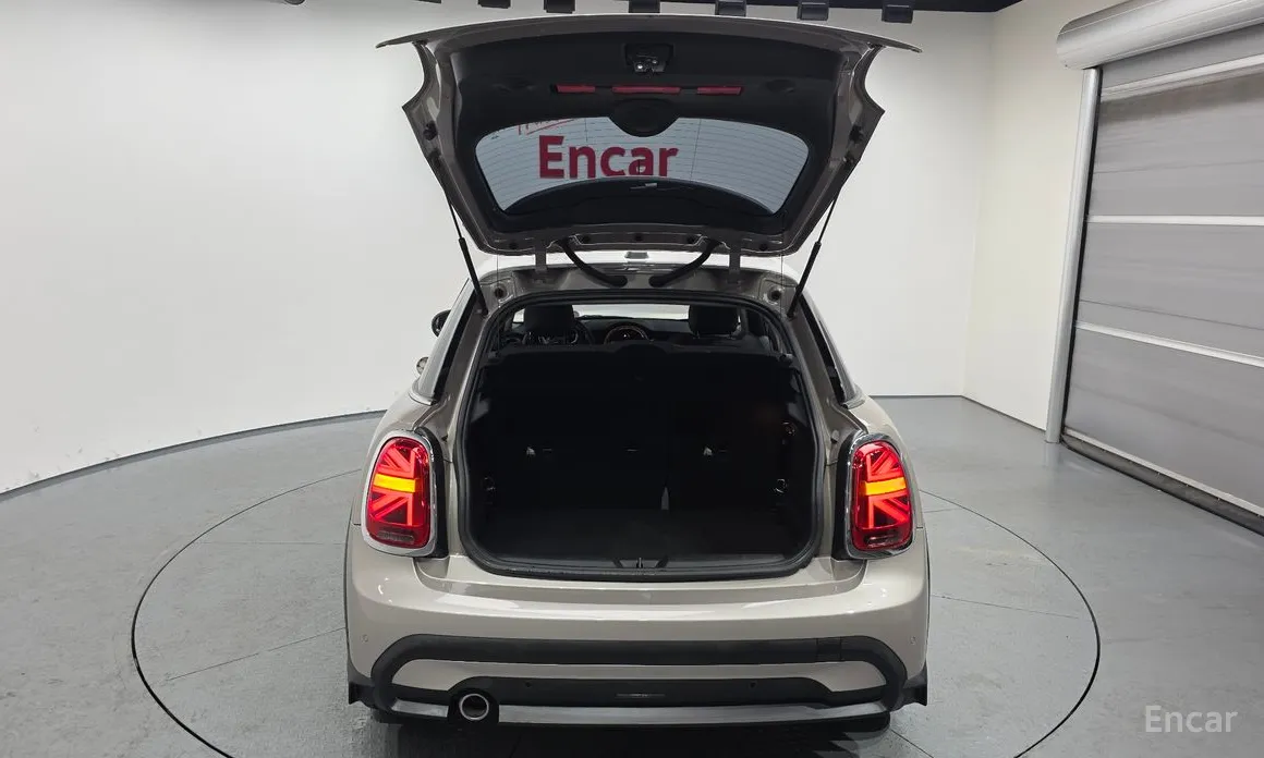 Фото 20 - Mini Cooper