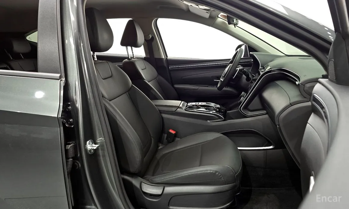 Фото 10 - Hyundai Tucson