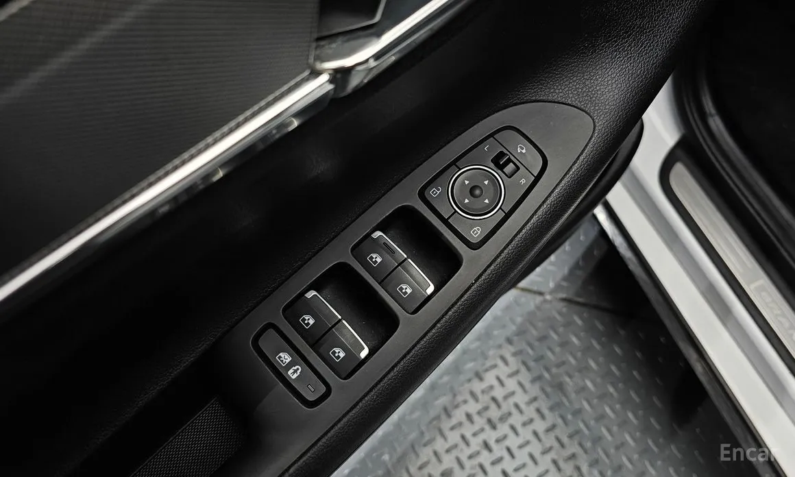 Фото 16 - Hyundai Grandeur