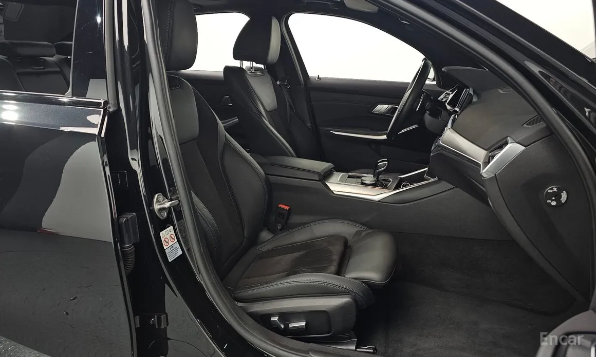 Фото 10 - BMW 3 Series