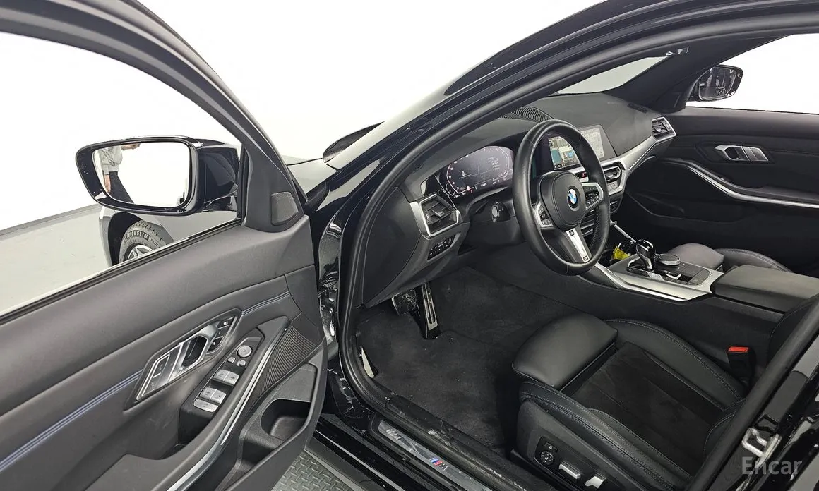 Фото 11 - BMW 3 Series