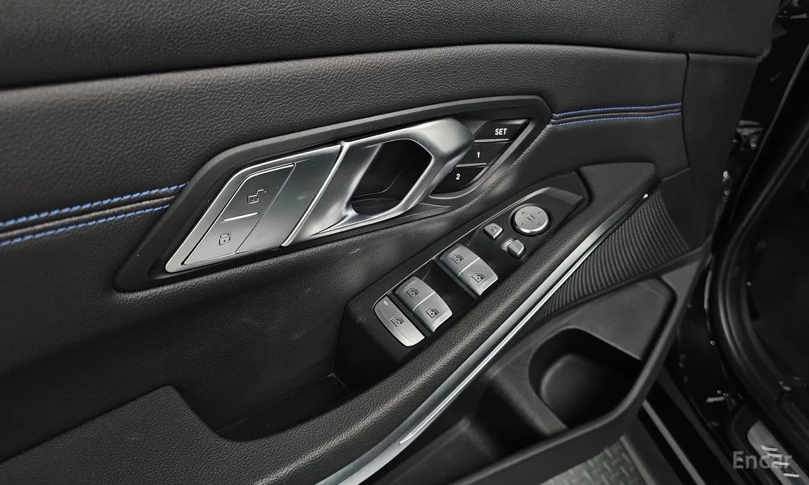 Фото 17 - BMW 3 Series